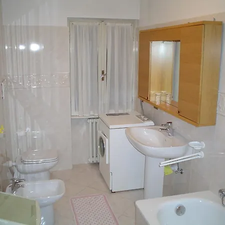 Campiglio Quadrilocale Castelletto Inferiore Madonna Zimmer foto